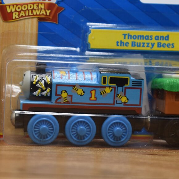 Thomas and the Buzzy Bees Sodor Honey Thomas & Friends Wooden Railway Train New - Picture 3 of 11